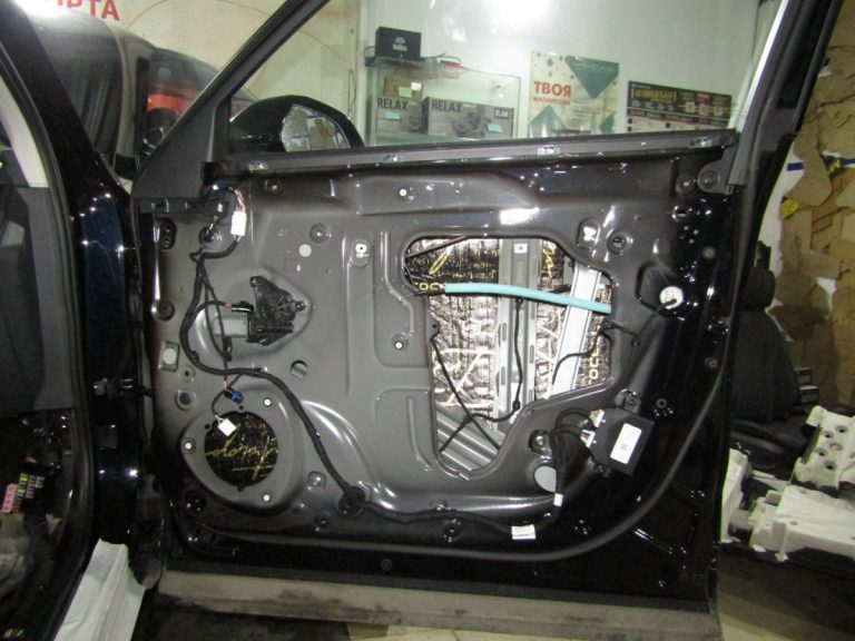 Шумоизоляция HongQi Hs 5 Stop Shum