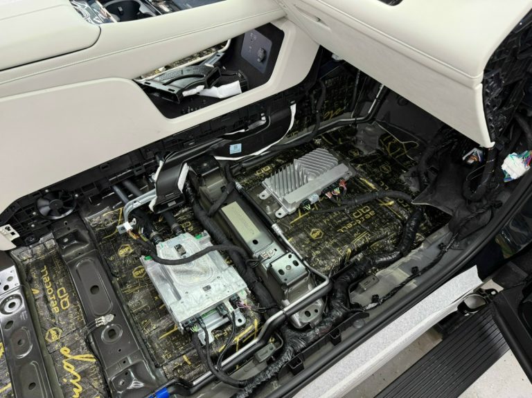 Шумоизоляция Lynk&Co 900 Stop Shum