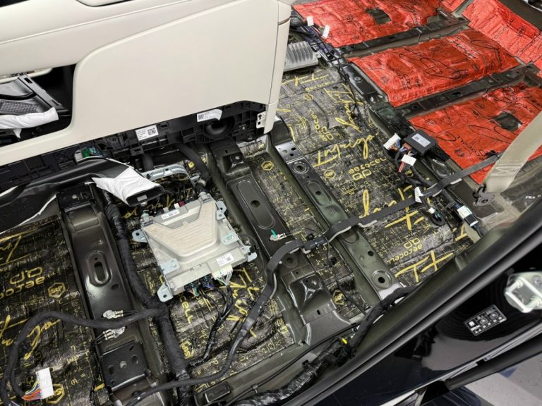 Шумоизоляция Lynk&Co 900 Stop Shum