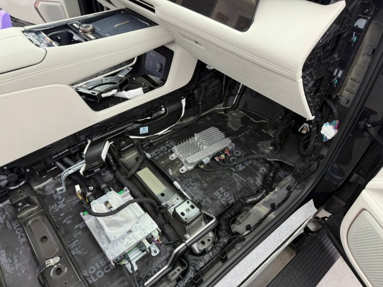 Шумоизоляция Lynk&Co 900 Stop Shum