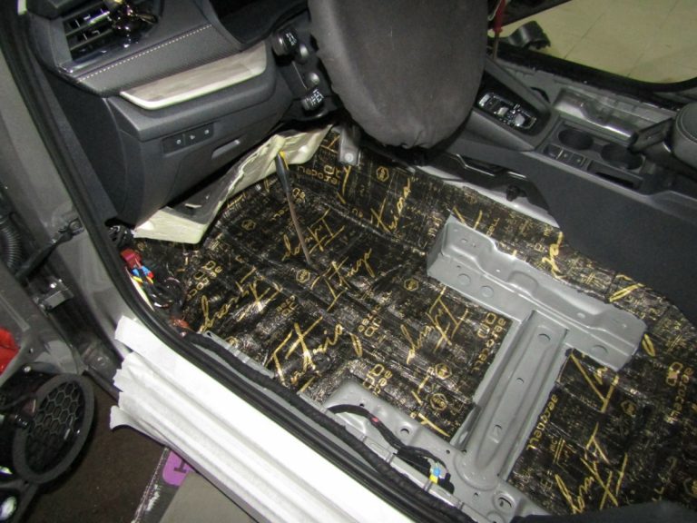 Шумоизоляция Skoda Octavia A8 Pro Stop Shum