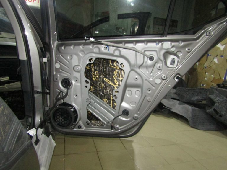 Шумоизоляция Skoda Octavia A8 Pro Stop Shum