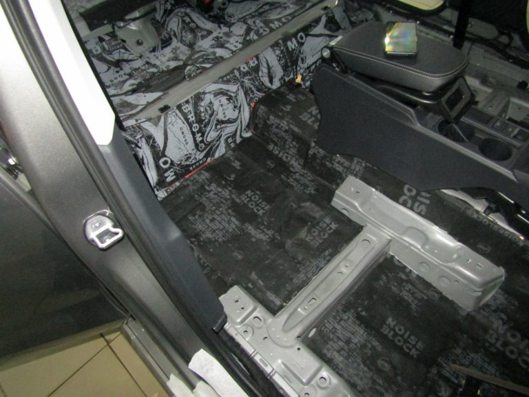Шумоизоляция Skoda Octavia A8 Pro Stop Shum