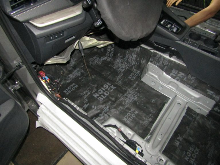 Шумоизоляция Skoda Octavia A8 Pro Stop Shum