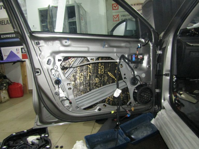 Шумоизоляция Skoda Octavia A8 Pro Stop Shum