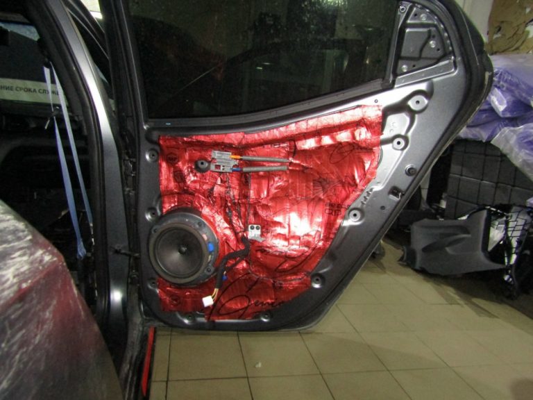 Шумоизоляция Hyundai Veloster Stop Shum