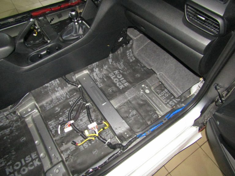 Шумоизоляция Hyundai Veloster Stop Shum