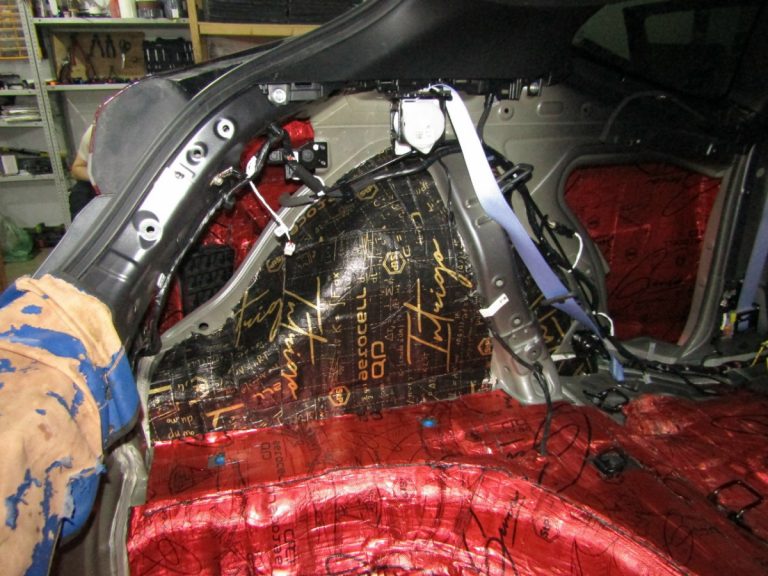 Шумоизоляция Hyundai Veloster Stop Shum