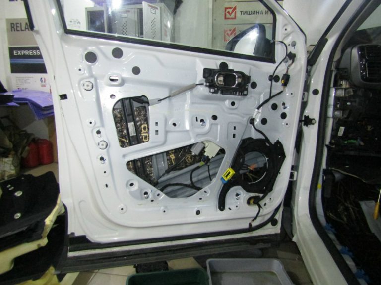 Шумоизоляция Citroen C5 AirCross Stop Shum