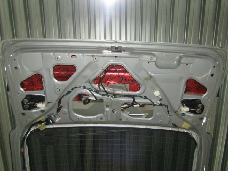 Шумоизоляция Toyota Sienna Stop Shum