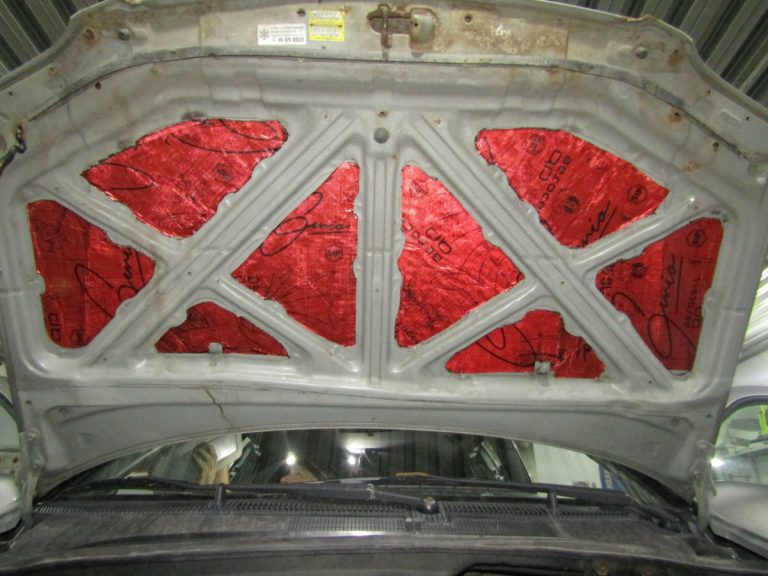 Шумоизоляция Toyota Sienna Stop Shum