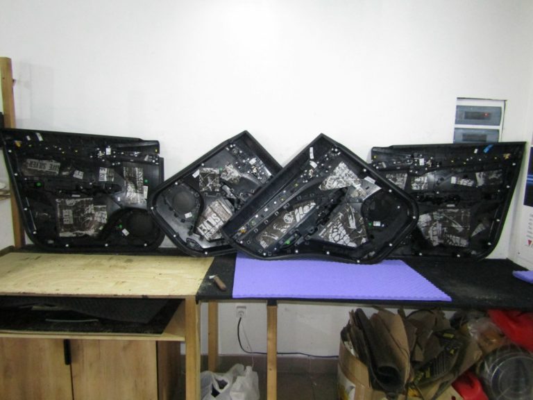 Шумоизоляция Belgee X70 Stop Shum