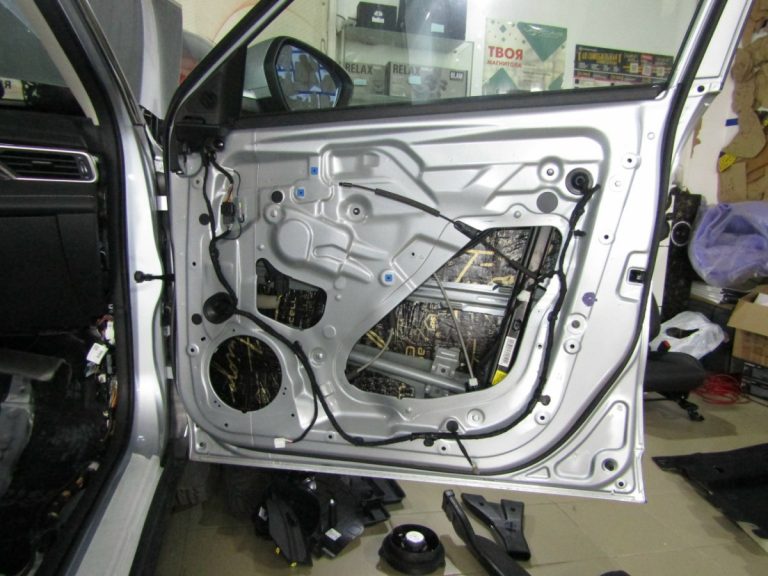 Шумоизоляция Belgee X70 Stop Shum
