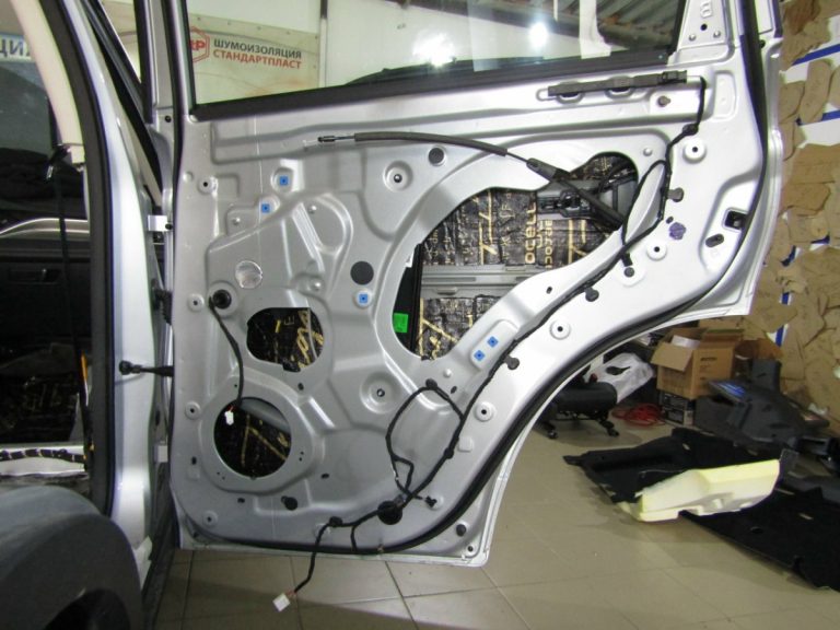 Шумоизоляция Belgee X70 Stop Shum
