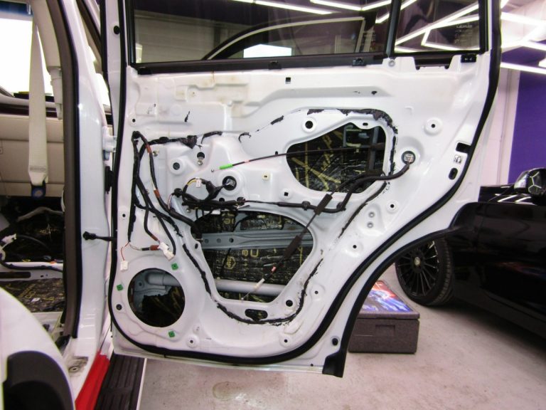 Шумоизоляция Lexus GX 460 Stop Shum