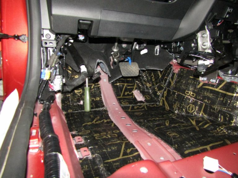 Шумоизоляция Mazda CX-50 Stop Shum