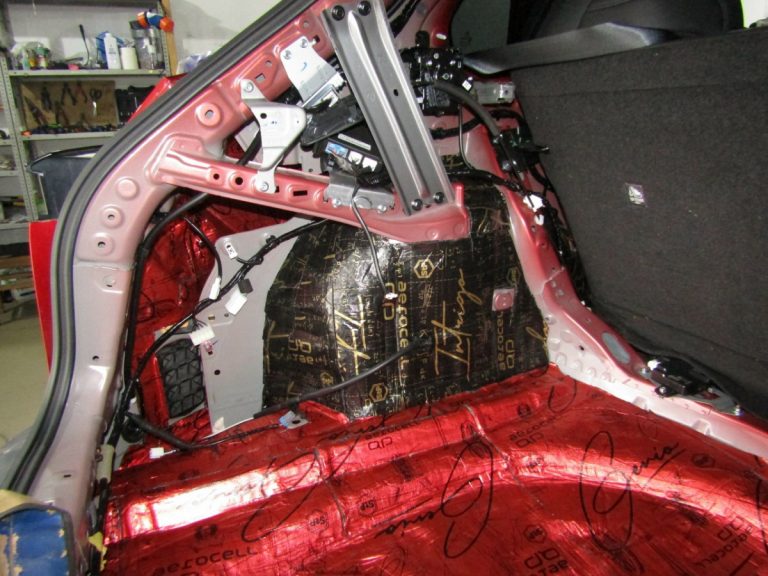 Шумоизоляция Mazda CX-50 Stop Shum