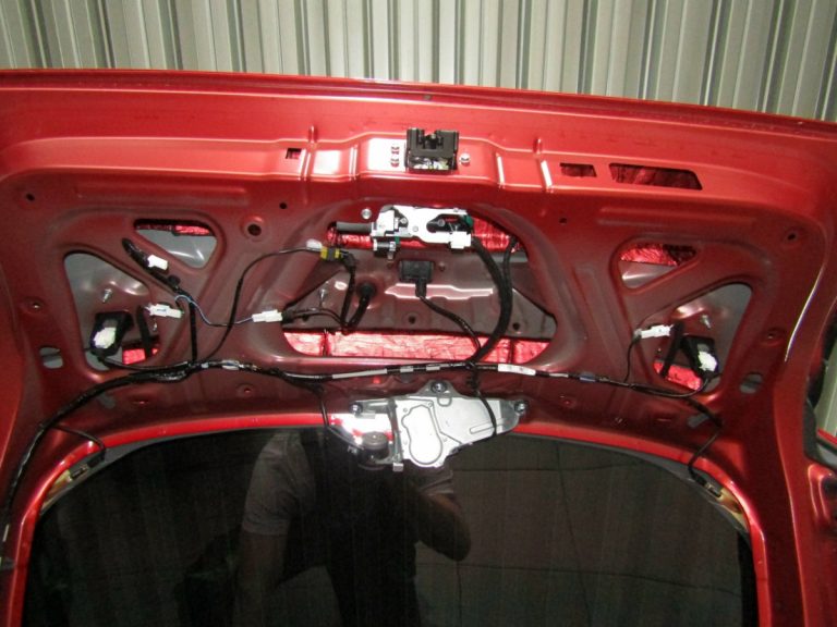 Шумоизоляция Mazda CX-50 Stop Shum