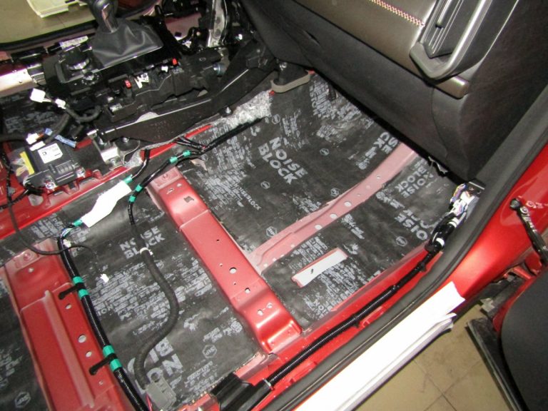 Шумоизоляция Mazda CX-50 Stop Shum