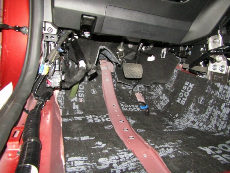 Шумоизоляция Mazda CX-50 Stop Shum