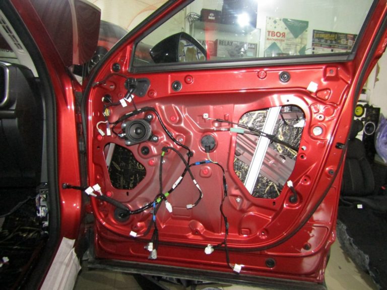 Шумоизоляция Mazda CX-50 Stop Shum