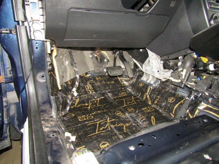 Шумоизоляция Land Rover Freelander 2 Stop Shum