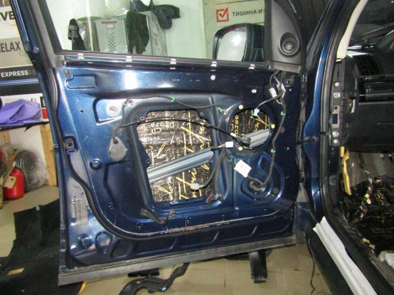Шумоизоляция Land Rover Freelander 2 Stop Shum