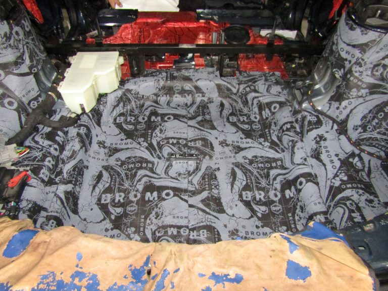 Шумоизоляция Land Rover Freelander 2 Stop Shum