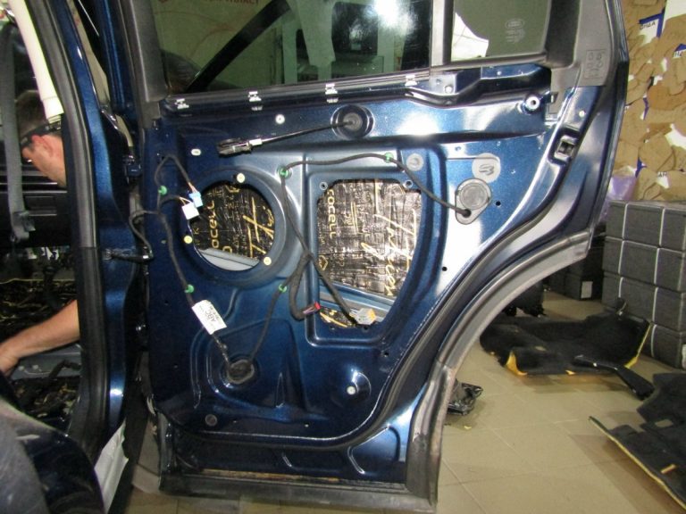 Шумоизоляция Land Rover Freelander 2 Stop Shum