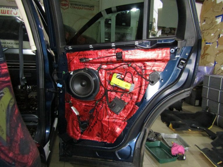 Шумоизоляция Land Rover Freelander 2 Stop Shum