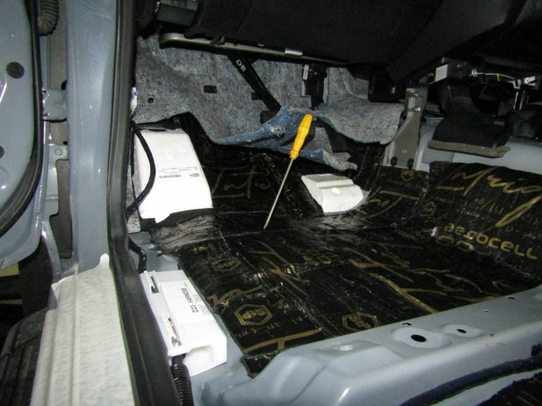 Шумоизоляция Nissan Navara D27 Stop Shum
