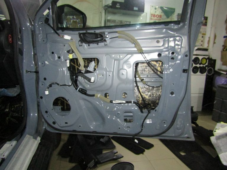Шумоизоляция Nissan Navara D27 Stop Shum