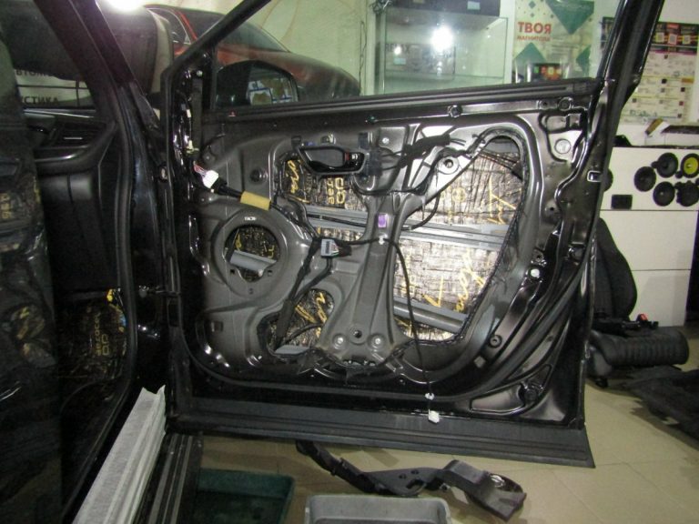 Шумоизоляция Honda Breez Stop Shum