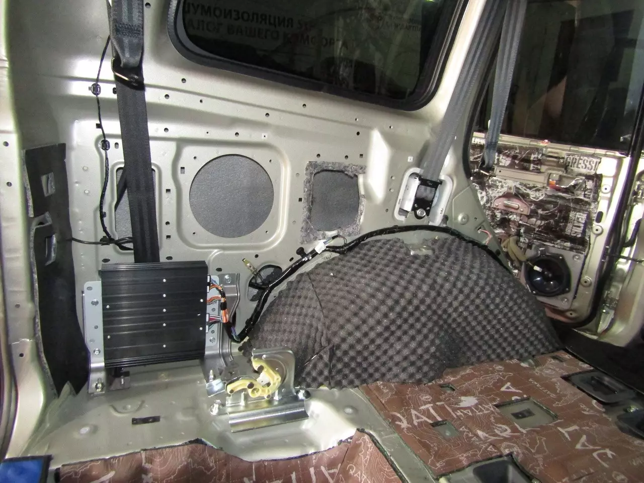Шумоизоляция Mitsubishi Pajero 4 StopShum