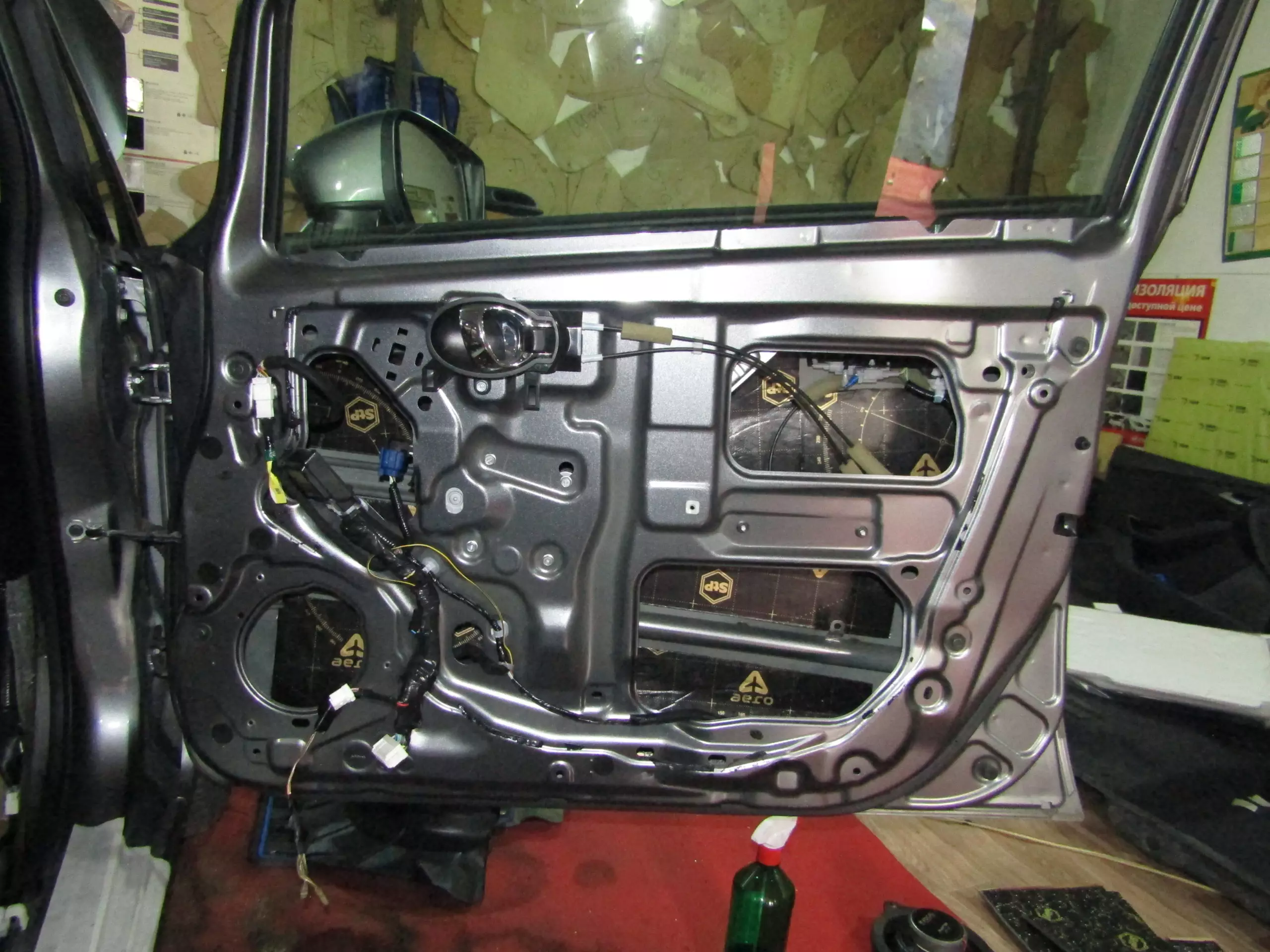 Шумоизоляция nissan note Stopshum