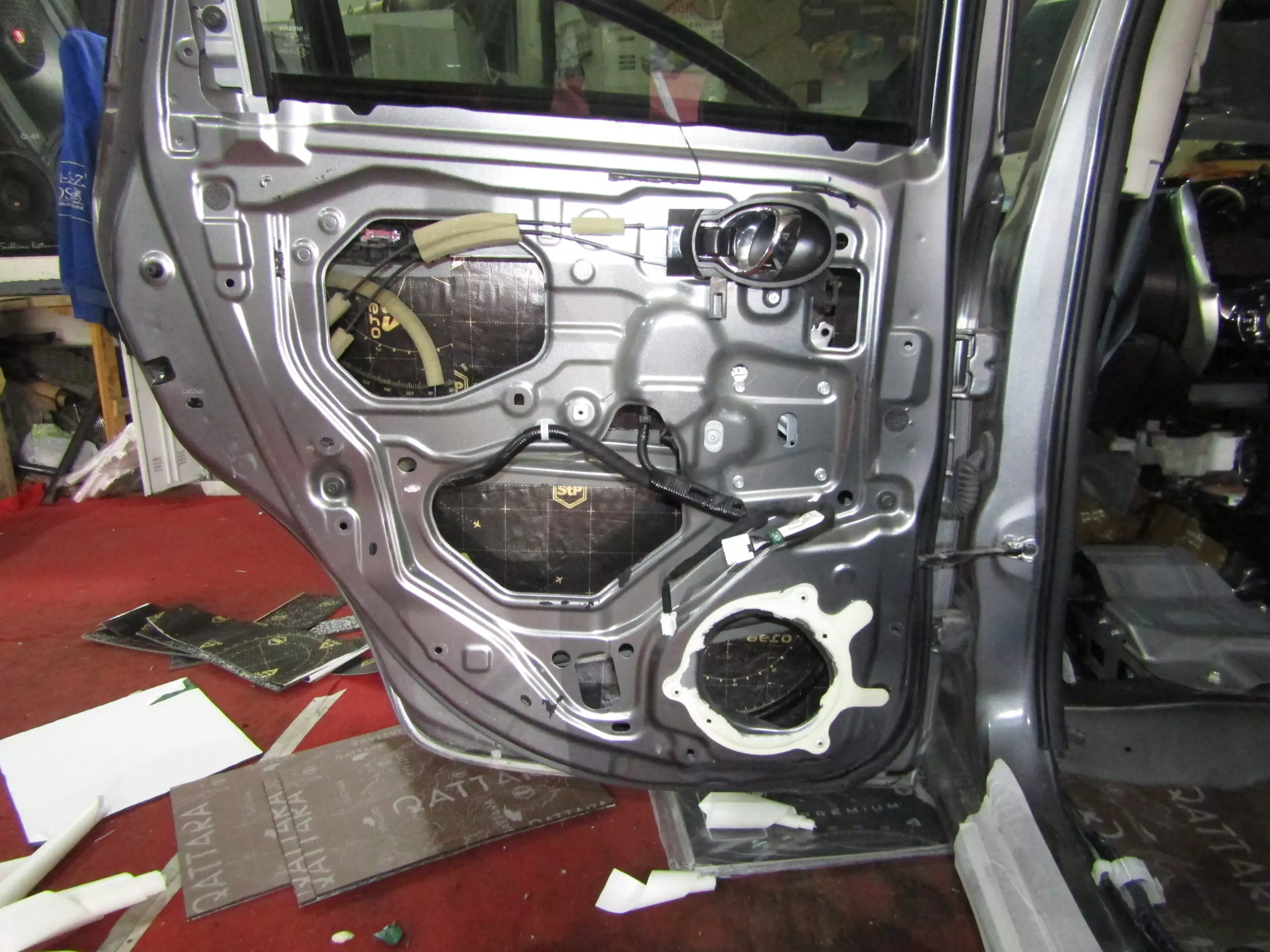 Шумоизоляция nissan note Stopshum