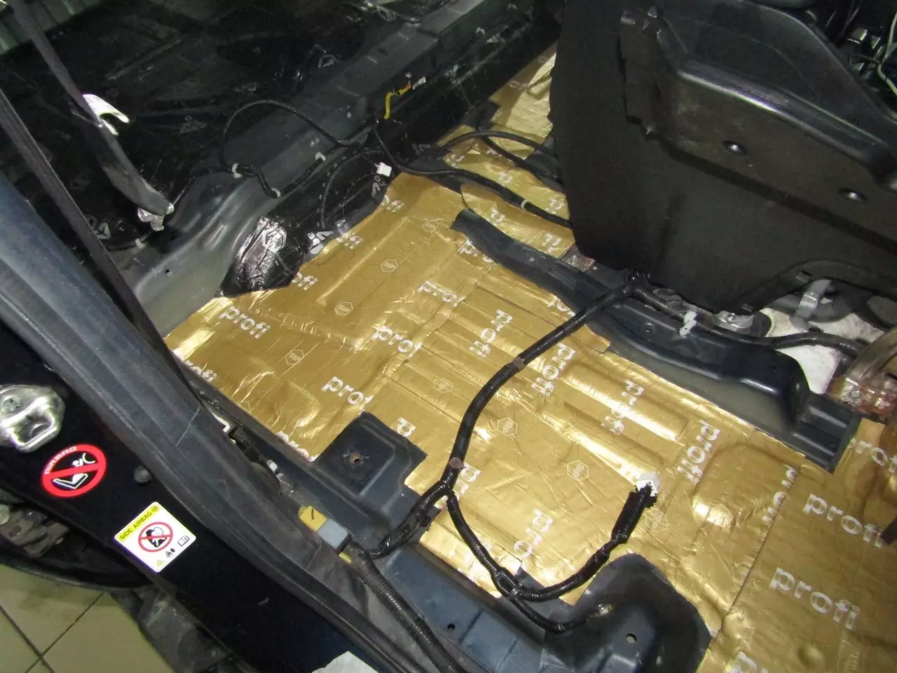 Шумоизоляция Honda Pilot Stop Shum