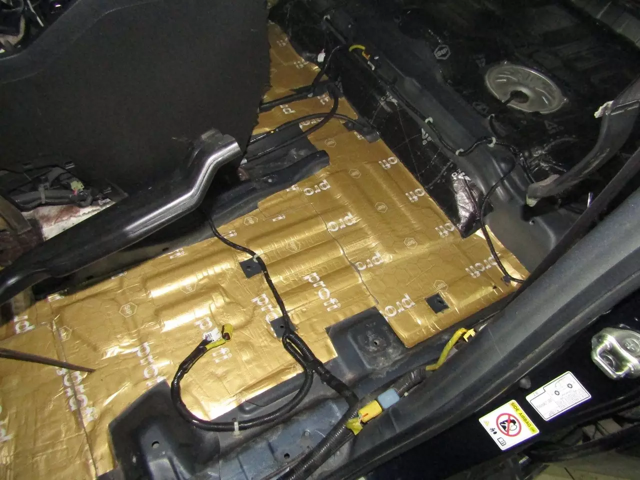 Шумоизоляция Honda Pilot Stop Shum