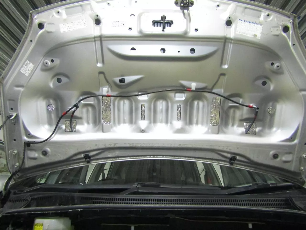 Шумоизоляция Toyota Prius Xw30 Stop Shum