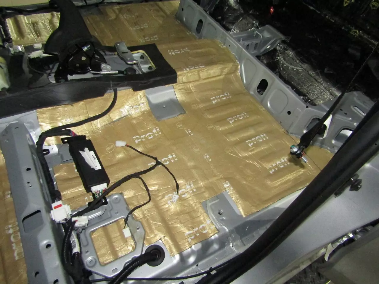 Шумоизоляция Jac T8 Stop Shum