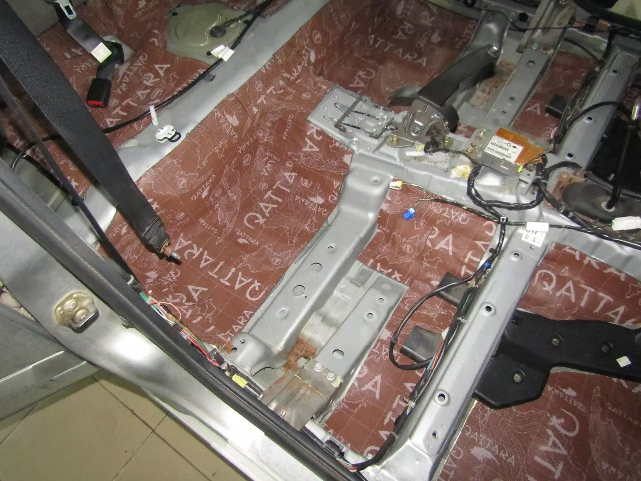Шумоизоляция Nissan Almera N16 Stop Shum