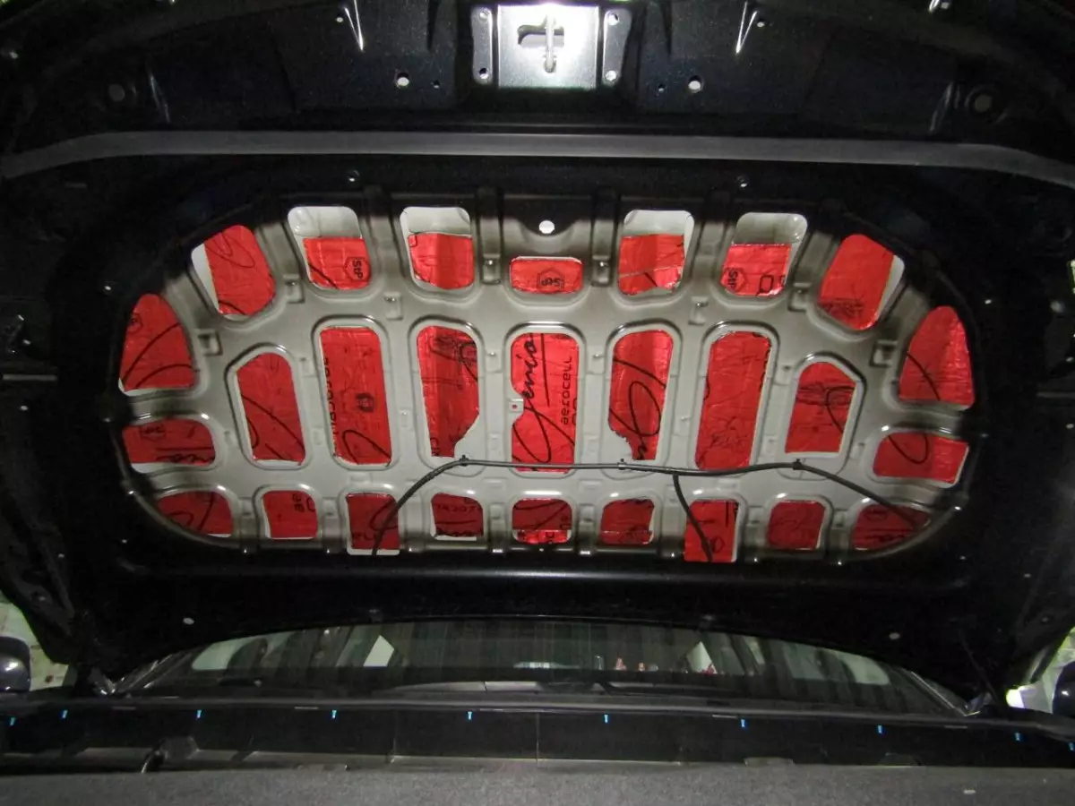 Шумоизоляция Toyota Highlander 4 Stop Shum