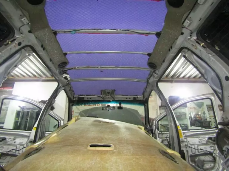 Шумоизоляция Toyota Sienna Stop Shum