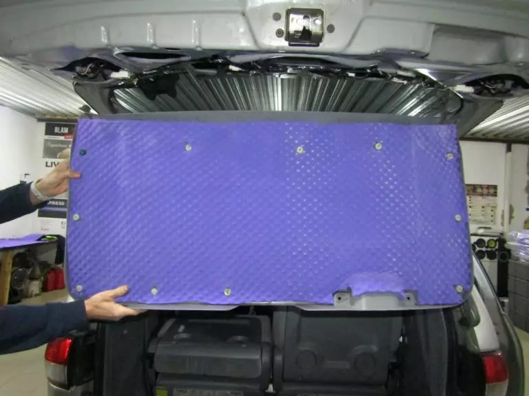 Шумоизоляция Toyota Sienna Stop Shum