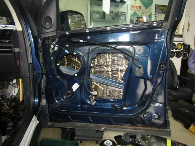 Шумоизоляция Land Rover Freelander 2 Stop Shum