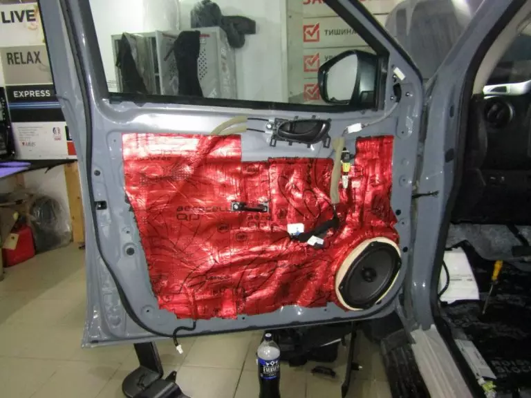 Шумоизоляция Nissan Navara D27 Stop Shum